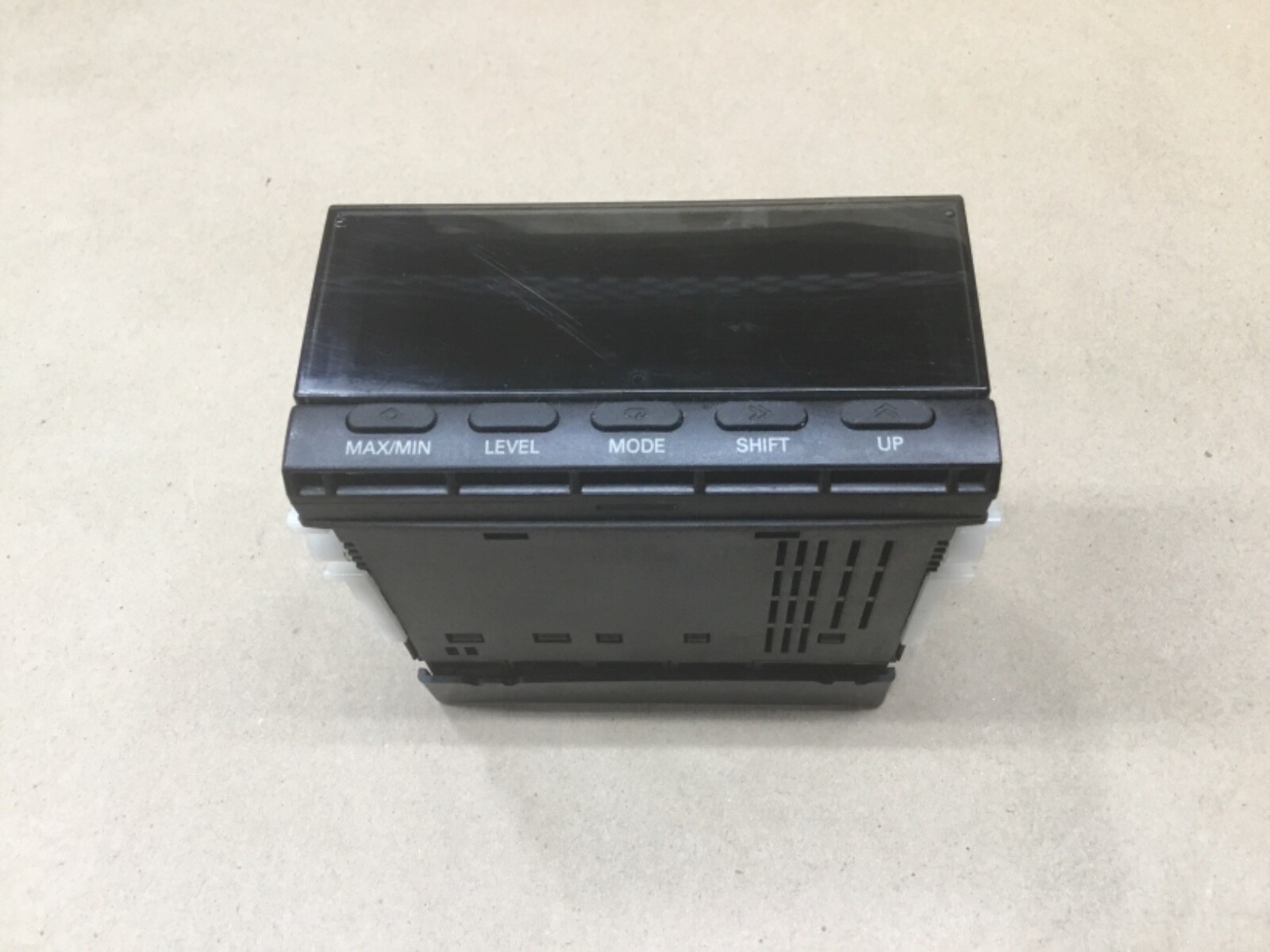 Omron Panel-Mount Digital Temperature Meter K3MA-L-C #62B30*AD