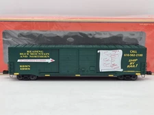 Lionel 2326160 Reading & Northern 60' Box Car #1998 Reading Blue Mountain RBMN