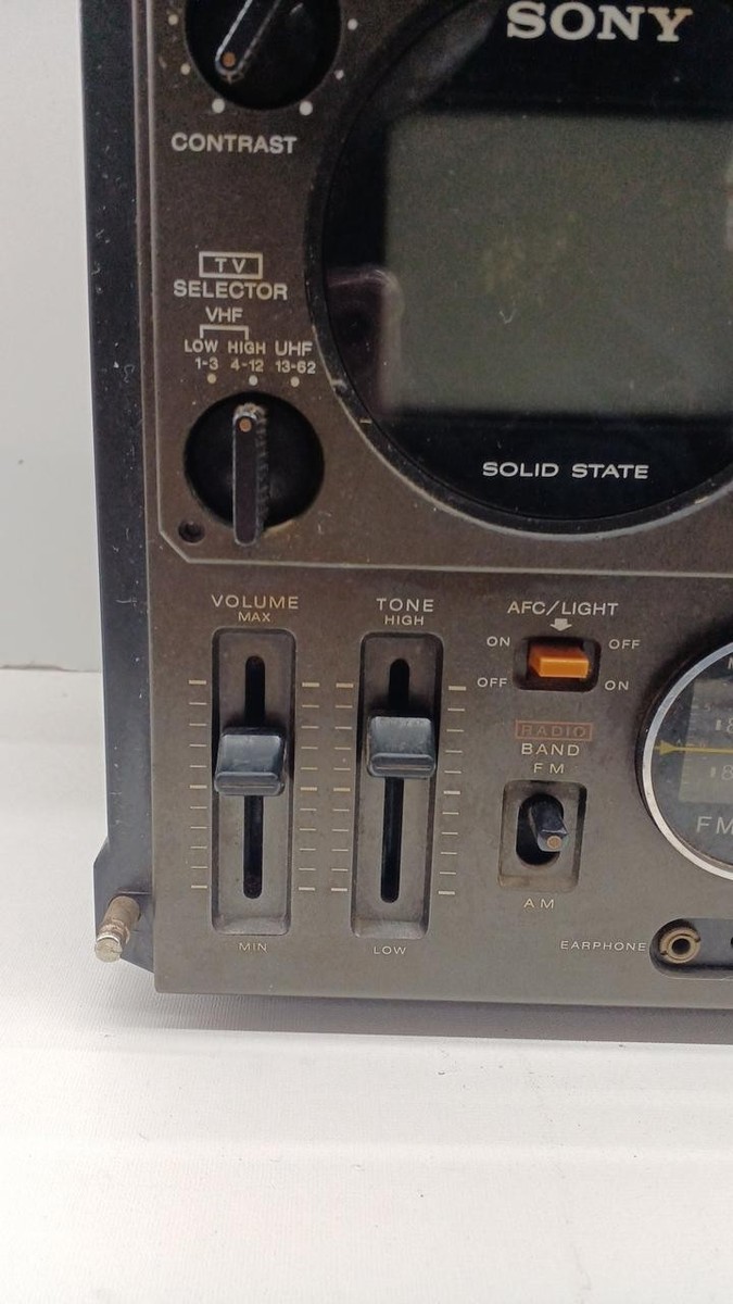 Sony FX-300 Jackal TV FM AM Receiver Cassette Recorder DC 12V 6W