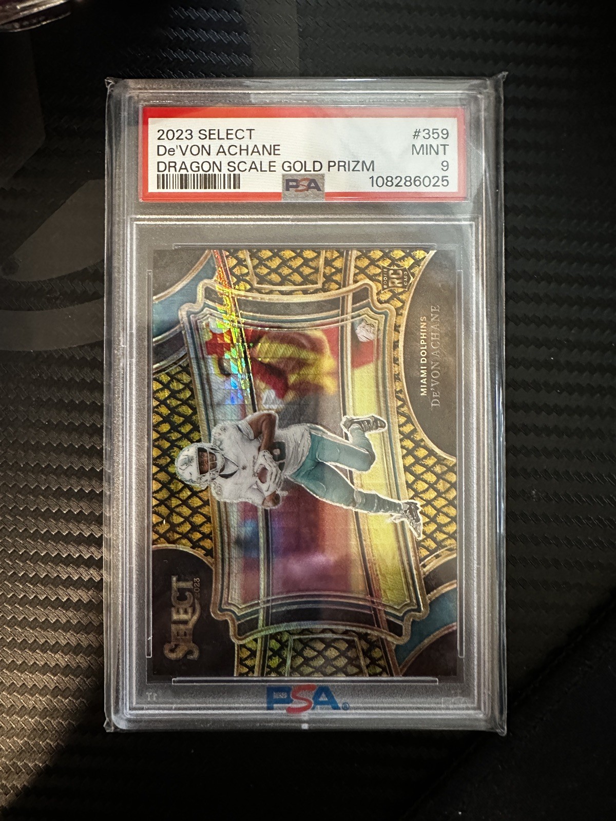 2023 Panini Select- Field Level Dragon Scale #359 De'Von Achane /10 gold (RC)