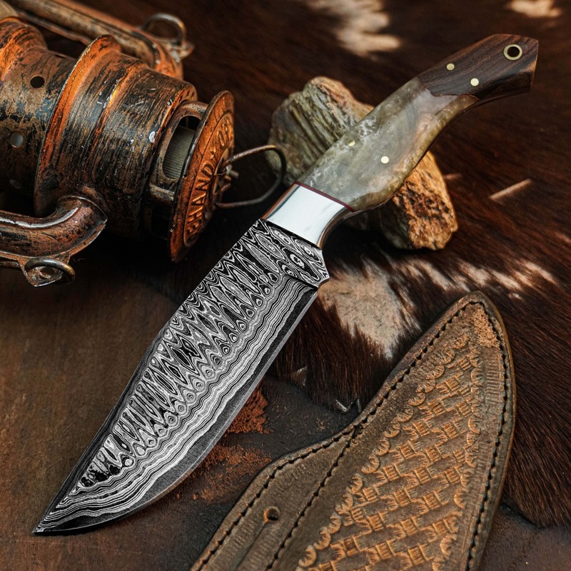9.9" Damascus  Hunting Knife Full Tang Wood Handle Fix Blade Resin Handle+Sheath