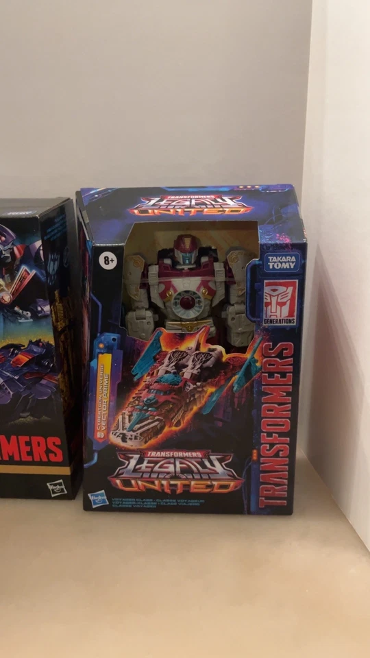 Transformers Generations Age of the Primes Voyager Alpha Trion and Vector Prime - Image 4 of 4