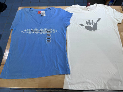 2 MAUI GIRL + BUTI GROOVE Graphics Tshirts - Blue Floral + White Shaka Juniors M