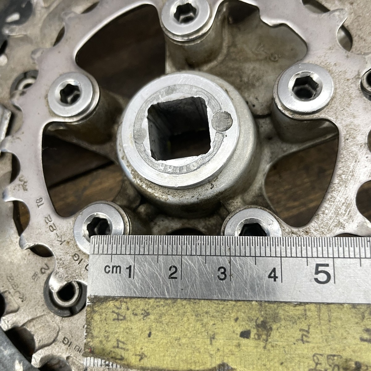 Vintage Shimano Deore LX FC-M563 Crankset 175mm Square Taper