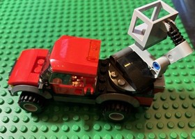 Lego Town City Police 60141 Police Station getaway vehicle pickup red truck only