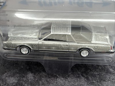 Designer Lincolns In A Fancy Faceoff: 1984 Lincoln Town Car Cartier vs. 1977 Lincoln Continental Mark V Givenchy - The Autopian Designer Lincolns In A Fancy Faceoff: 1984 Lincoln Town Car Cartier vs. 1977 Lincoln Continental Mark V Givenchy - The Autopian