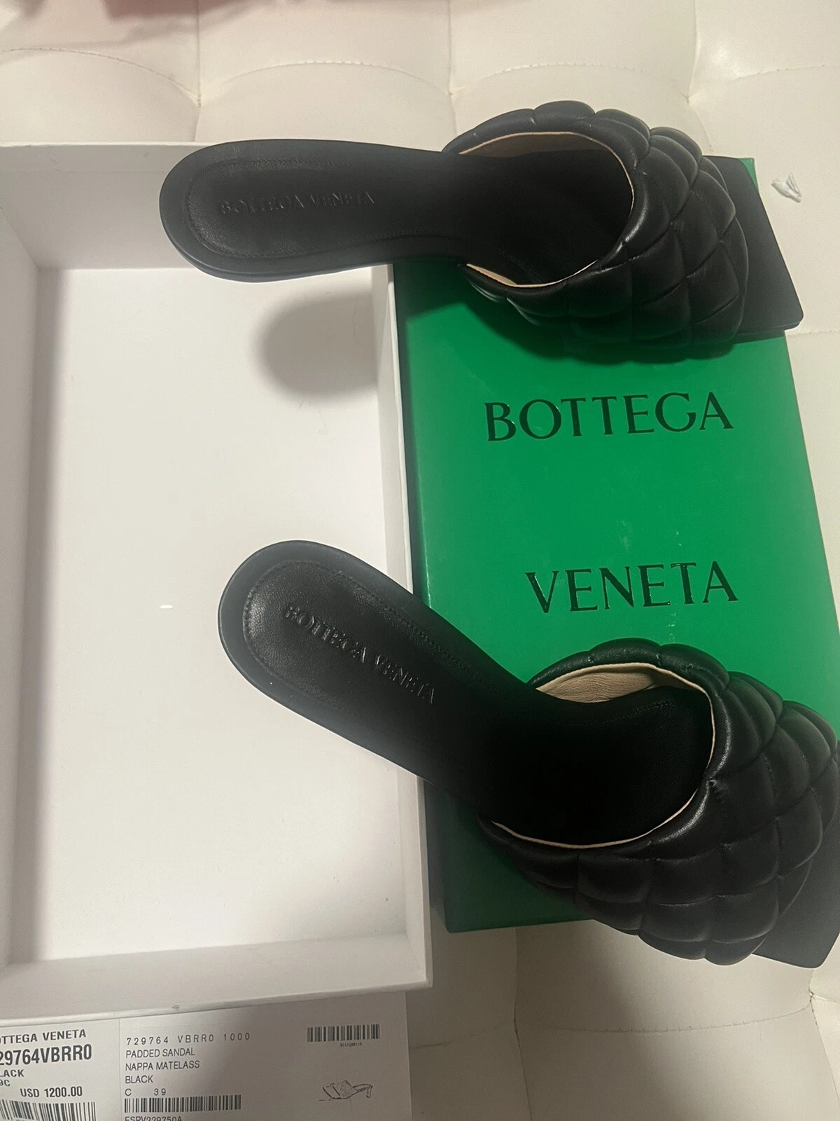 Sandali Bottega Veneta imbottiti trapuntati in pelle nera tacco di gattino mulo EU 38 &38 5