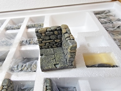 Dwarven Forge Master Maze MM-001 Room Set Hand-Painted Resin OOP RPG VTG - NEW - Picture 7 of 9