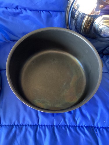 Magma Stainless Steel + Magnetic Induction Set of 4 Pans - NO Handle - Pre-owned - Picture 10 of 15