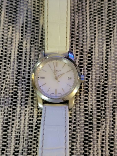 Pearl Dial, Leather Strap T033210A 