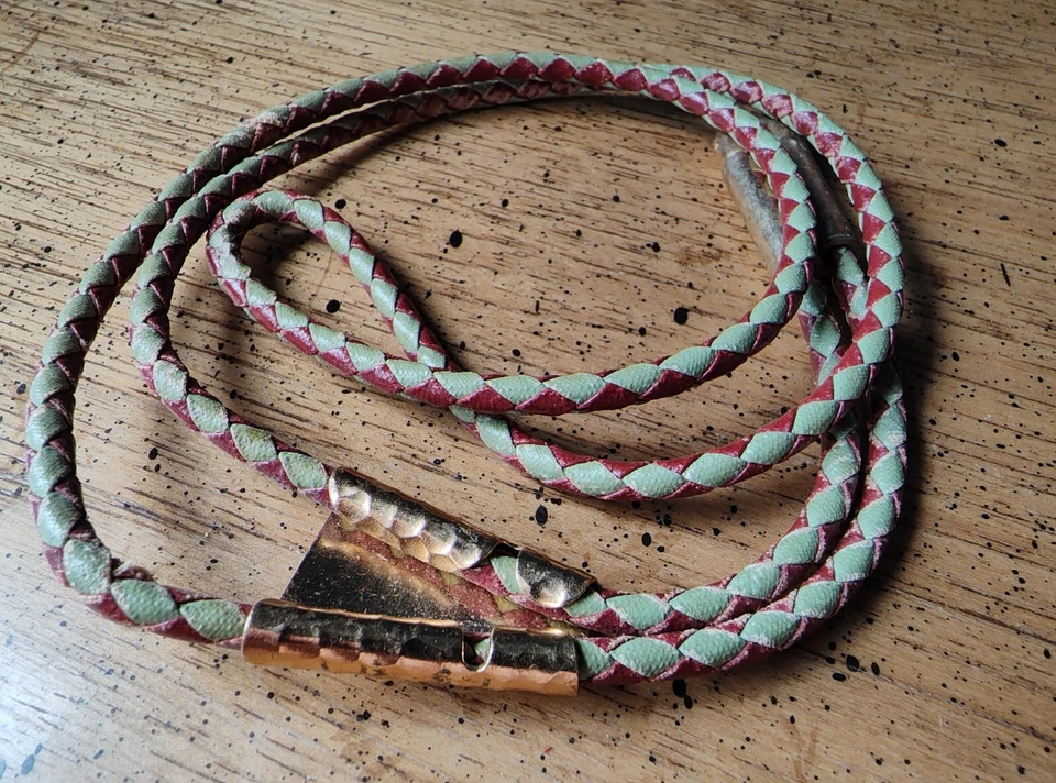 Shriners International 32" SLIDE BOLO Martillado Tono Dorado .22 Puntas de Carcasa AAONMS Foto 2 de 4