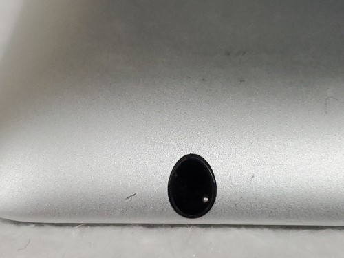 Apple iPad 3a Generazione A1416 16GB Grigio Siderale Usato in Ottime Condizioni - Foto 8 di 9