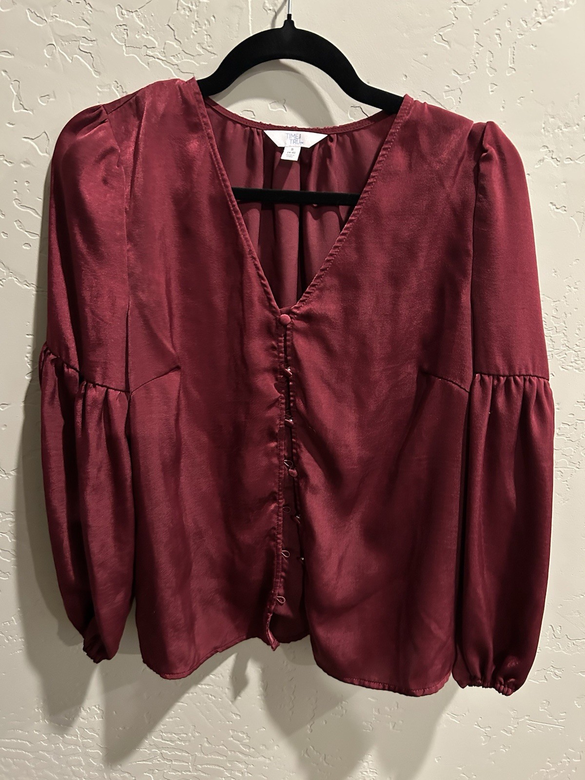 Time And Tru Burgundy Balloon Sleeve Button Front V-Neck Women's Blouse S