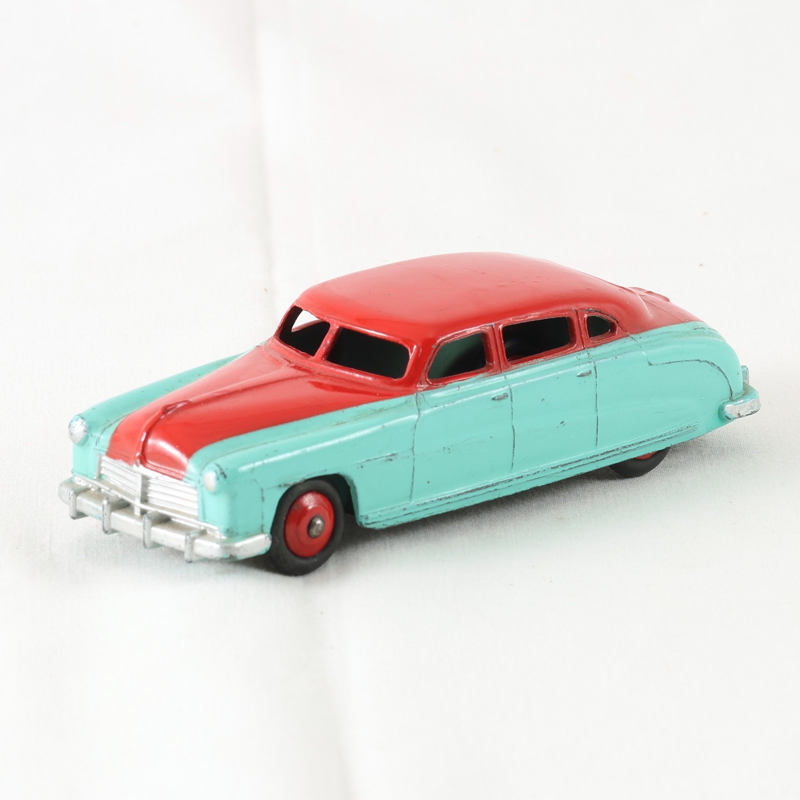 Dinky 171, Hudson Commodore Sedan - Free Price Guide & Review