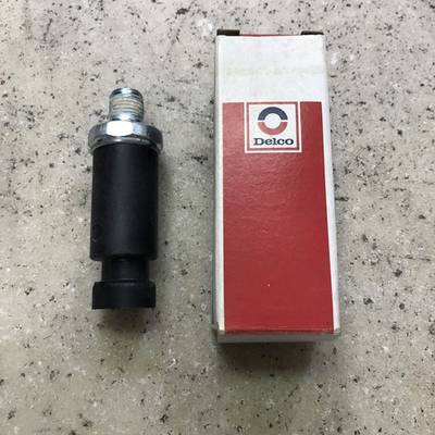 #ad GM AC Delco Switch Assembly Fuel Pump amp; Engine Oil Pressure Indicator #10243574 $50.99