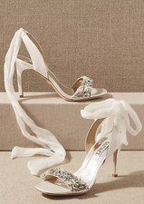Badgley Mischka Bobbie Statement Bow Strap Stiletto 8.5 New with imperfections