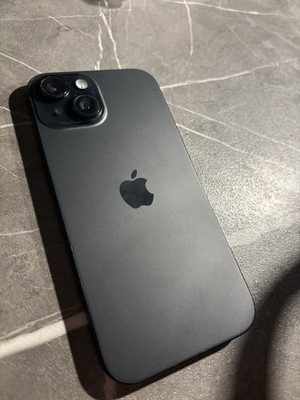 Apple iPhone 15  128GB Schwarz, ohne Simlock, mit OVP