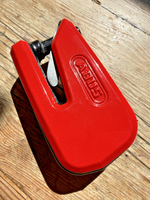 ABUS GRANIT Detecto SmartX 8078 Motorradschloss App Alarm wie neu
