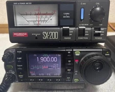 ICOM IC-7000 HF/50/144/430MHz All Mode Transceiver 100W + Box Good Cond.