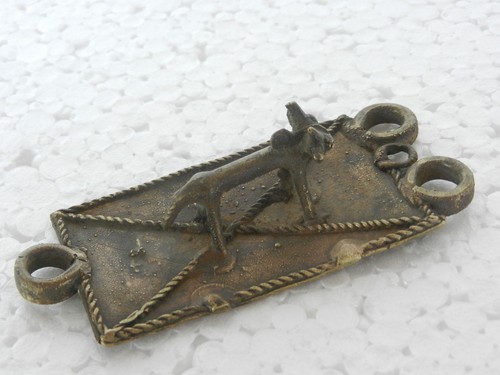 Antigua Latón Tribal Buey / Toro Crafted Figura Caballo Colgante, Rico Pátina - 第 5/8 張圖片