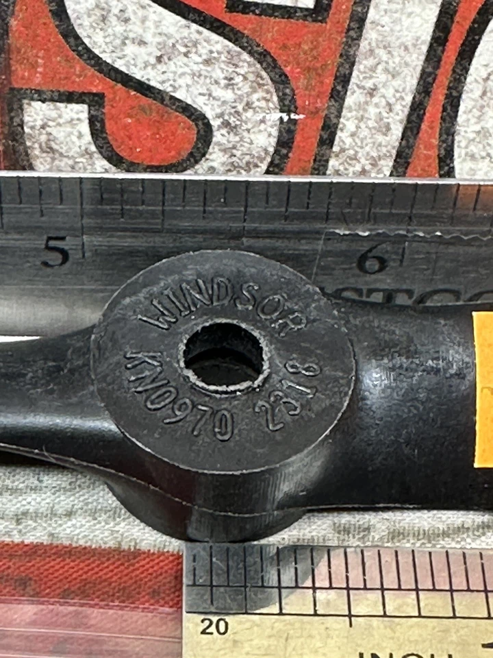 Master Airscrew Windsor Propeller G/F 3 Series 9x7 (K 0970) 2318 - Image 2 of 4