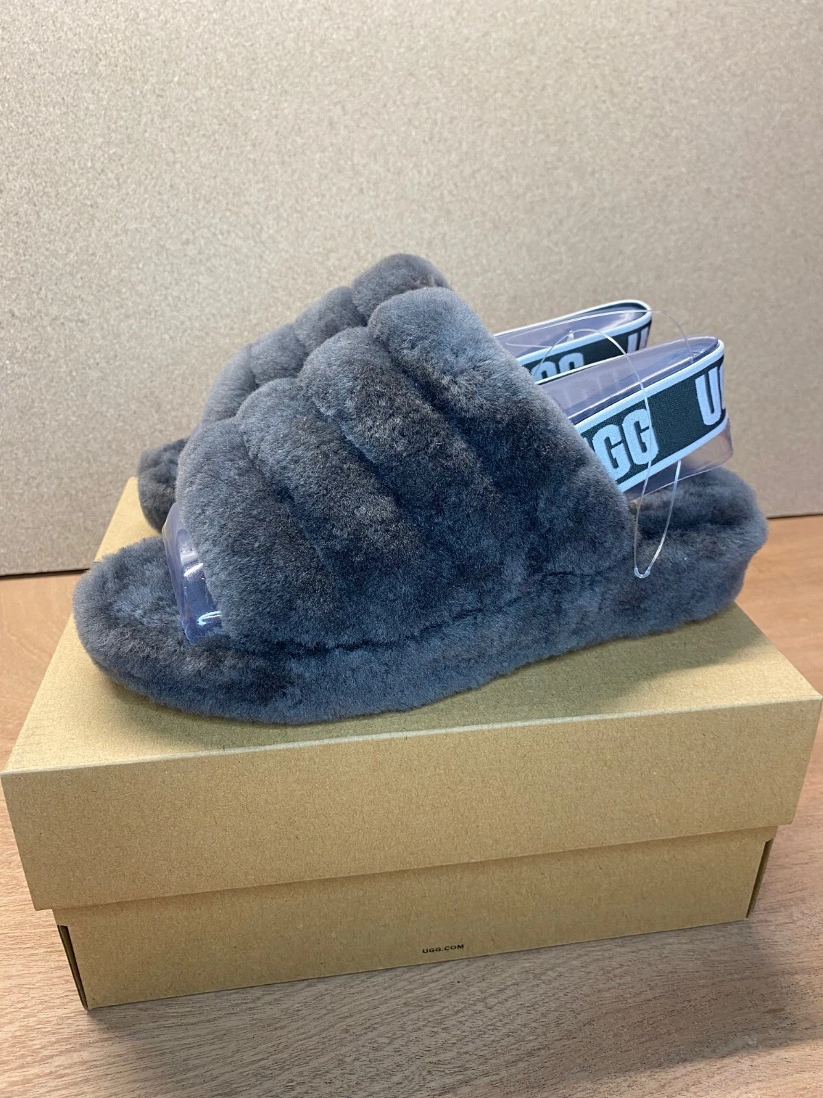 UGG sandalo donna Fluff Yeah slides US 6 grigio antracite