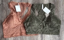 NWT Zenana Outfitters Women’s Lace Bralette Set Padded Light Coral and Olive XL 