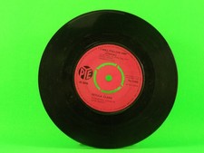 PETULA CLARK I WILL FOLLOW HIM (CHARIOT) (125) 2 Track 7