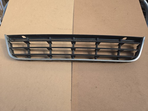 Stoßstange Gitter Vorne Mitte Inten VW Passat B6  3C0853677 Original
