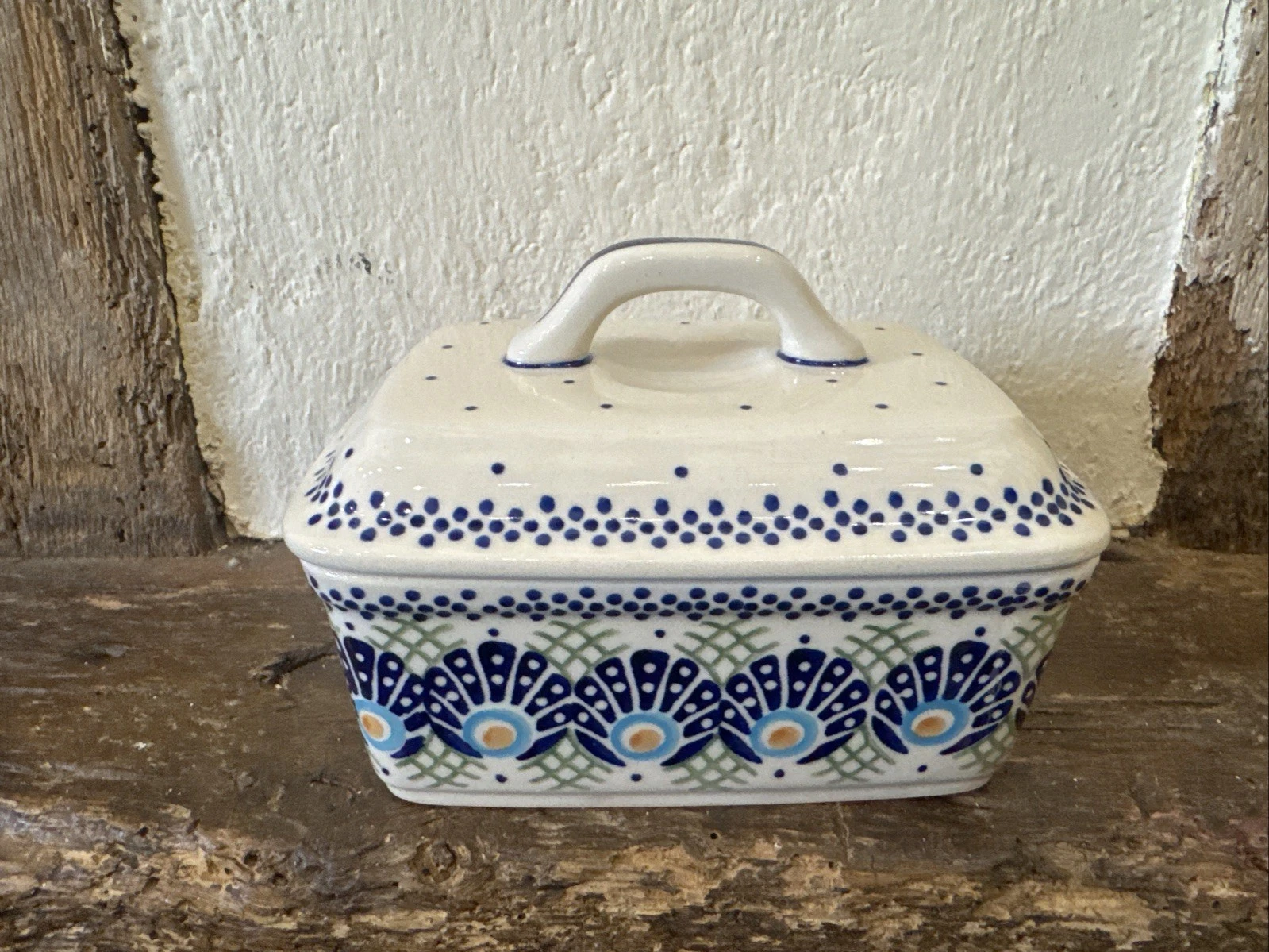 Butter Dish Box Handmade Polish pottery Boleslawiec