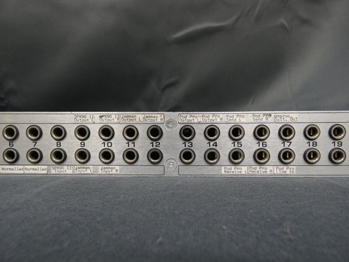 Behringer PX2000 Ultrapatch Pro 48 Point Audio Patch Bay - Picture 4 of 11