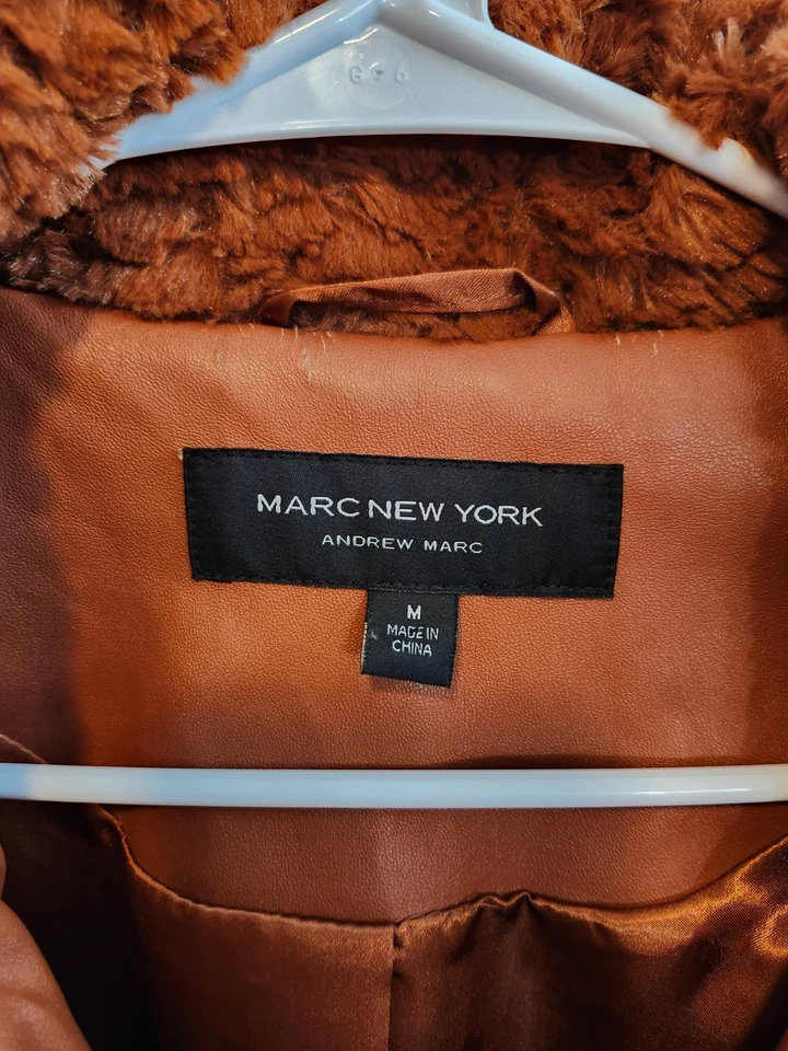 MARC NEW YORK/ANDREW MARC, CHALECO, PIEL SINTÉTICA MARRÓN ÓXIDO MUJER TALLA. M Foto 4 de 4