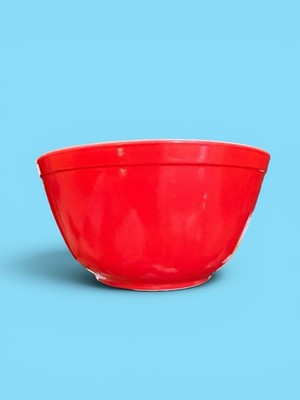 Near PRISTINE Pyrex Primary Red 402 Mixing Bowl MCM vintage Groovy 1960s
