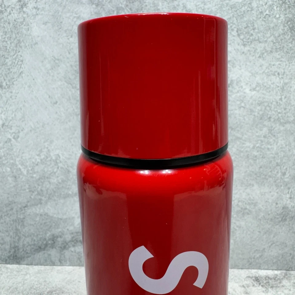 Supreme SIGG Red Vacuum Insulated Bottle 0.75L Stainless Steel Flask OPEN BOX - Image 3 of 4