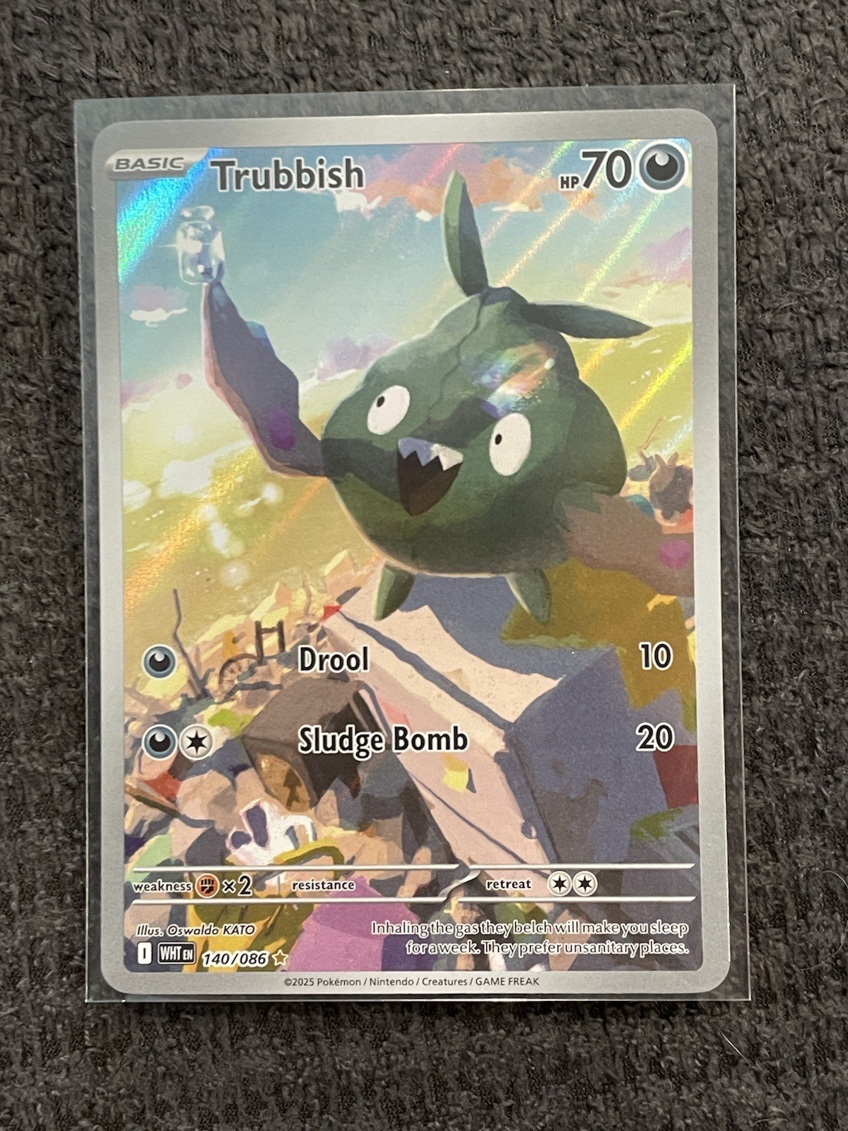 Trubbish 140/086 Sv: White Flare Holo NM/LP