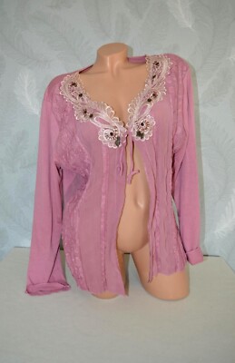 NEU*Rosa Edel Jacke Blusenjacke von ELITELLE PARIS mit Spitze & Schmuck,Gr.42 44