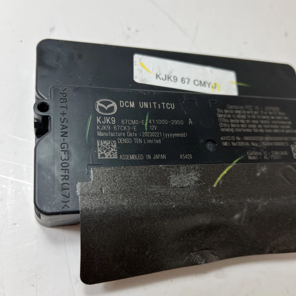 MÓDULO DE CONTROL DE COMUNICACIÓN TELEMÁTICA MAZDA CX-5 2023 KJK967CMYJ OEM Foto 2 de 4