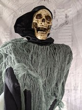 Magic power skull Halloween hanging prop light up sound