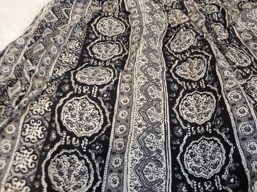 Abercrombie & Fitch Black Tribal Print Viscose Shorts Pockets Sz S Small - Picture 2 of 7