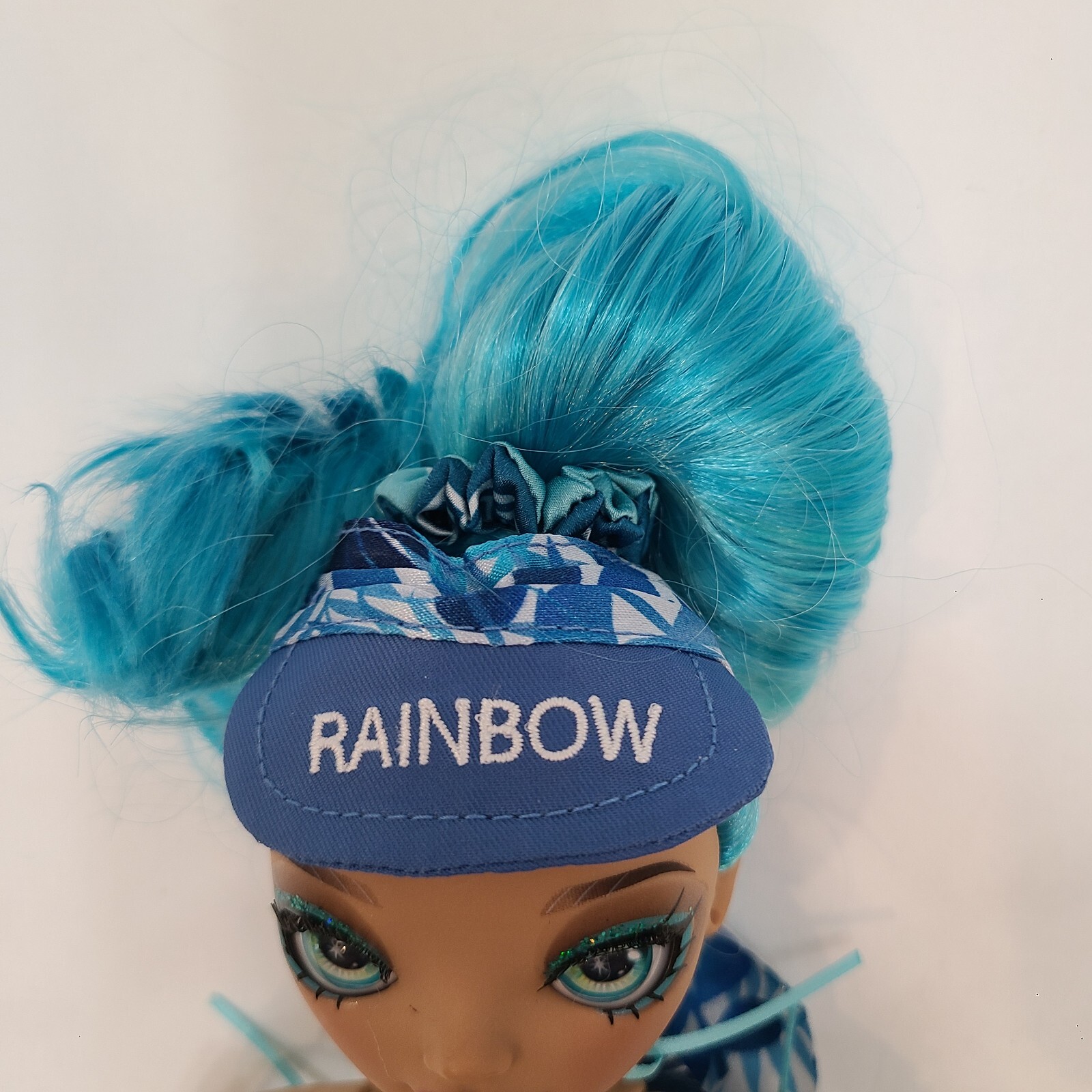 Rainbow High Doll Pacific Coast Hali Capri Beach Series 🩵
