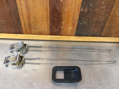 Triumph TR7 • Interior Door Handles (x2) & Trims (x2). #XKC770. Used. KT1455 - Picture 12 of 14
