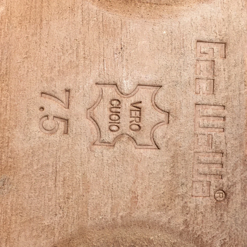 Botas chukka con cordones Gee WaWa para mujer botines zapatos talla 7,5 cuero negro Foto 2 de 4