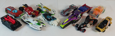 Lot Of 12 Die Cast Cars Trucks Matchbox Hot Wheels Maisto Racing Champions