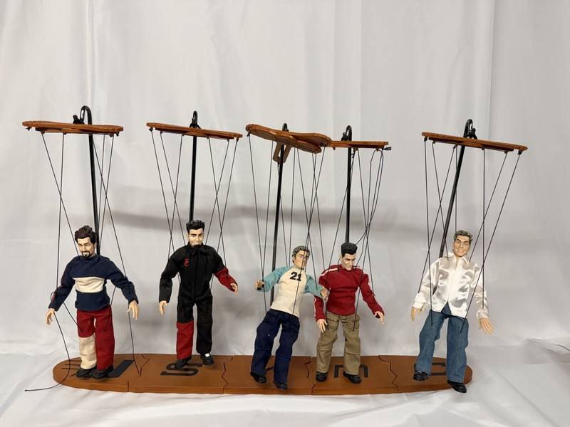 2000 NSYNC Bye Bye Bye Marionette Puppet Doll Set