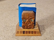 1962 Sovereign NZ Timbers Tiki Holder & Lilliput Maori Place Names Book First Ed
