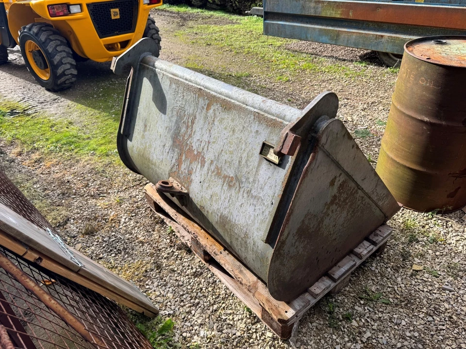 merlo telehandler bucket for P 26.6 used - Image 3 of 4