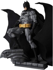 Mafex No. 126 Batman Hush Black ver. action figure Medicom 100 authentic