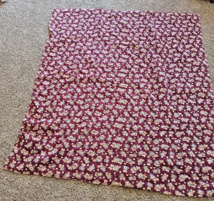 Antique Red Handmade Hand Sewn and Tied Star Quilt 85x75 Full Size Blanket - Image 2 of 4