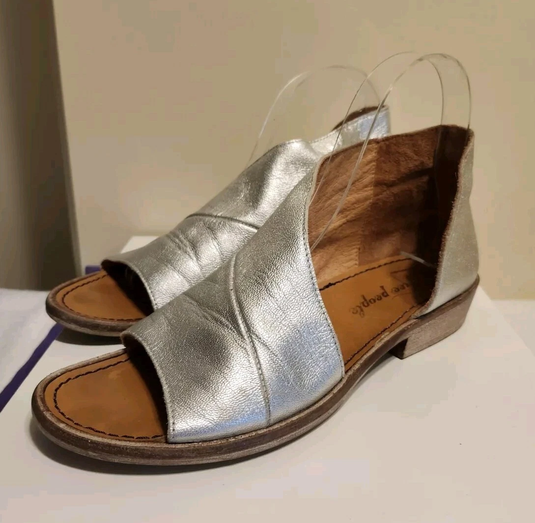 MBT Sandali piatti Free People ""Mont Blanc"" in pelle d'Orsay taglia 7 UE 37 ret $198