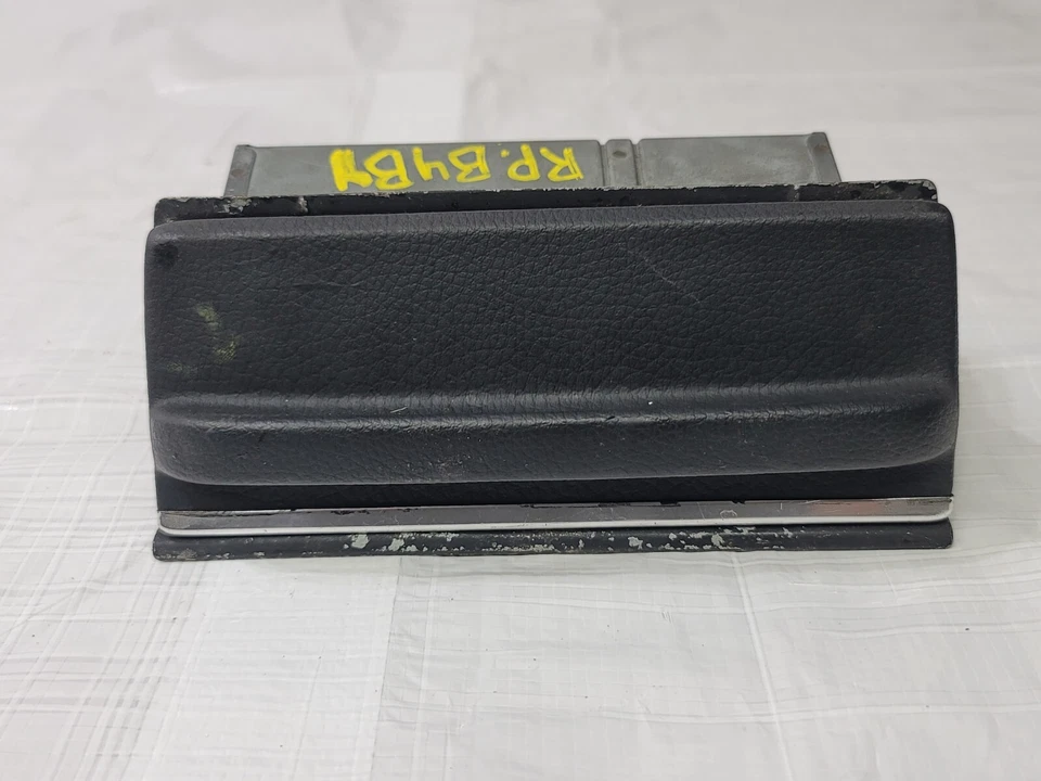 1973-1980 Mercedes-Benz 450SL Center Console Ashtray Compartment OEM 1078100030 Foto 2 de 4